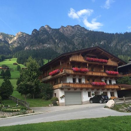 Alpbacher Appartementhaus Johannes Экстерьер фото