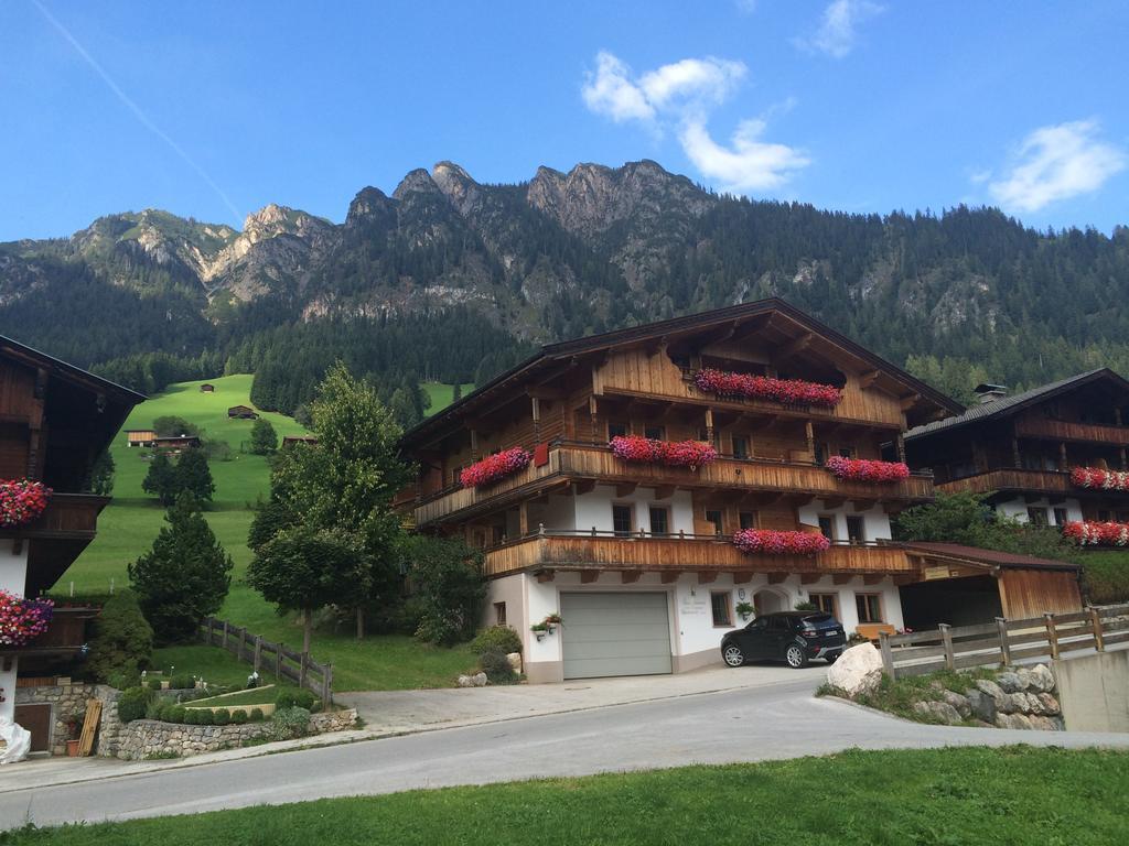 Alpbacher Appartementhaus Johannes Экстерьер фото